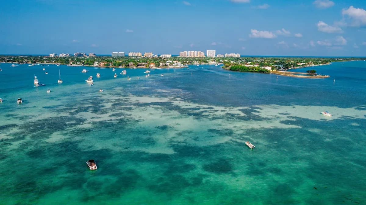 Nixon Beach Sandbar: Key Biscayne by Boat