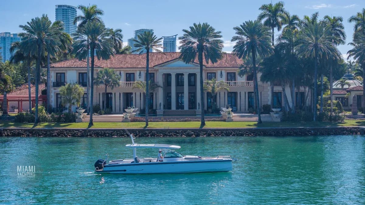 Star Island, Monument Island & The Venetians